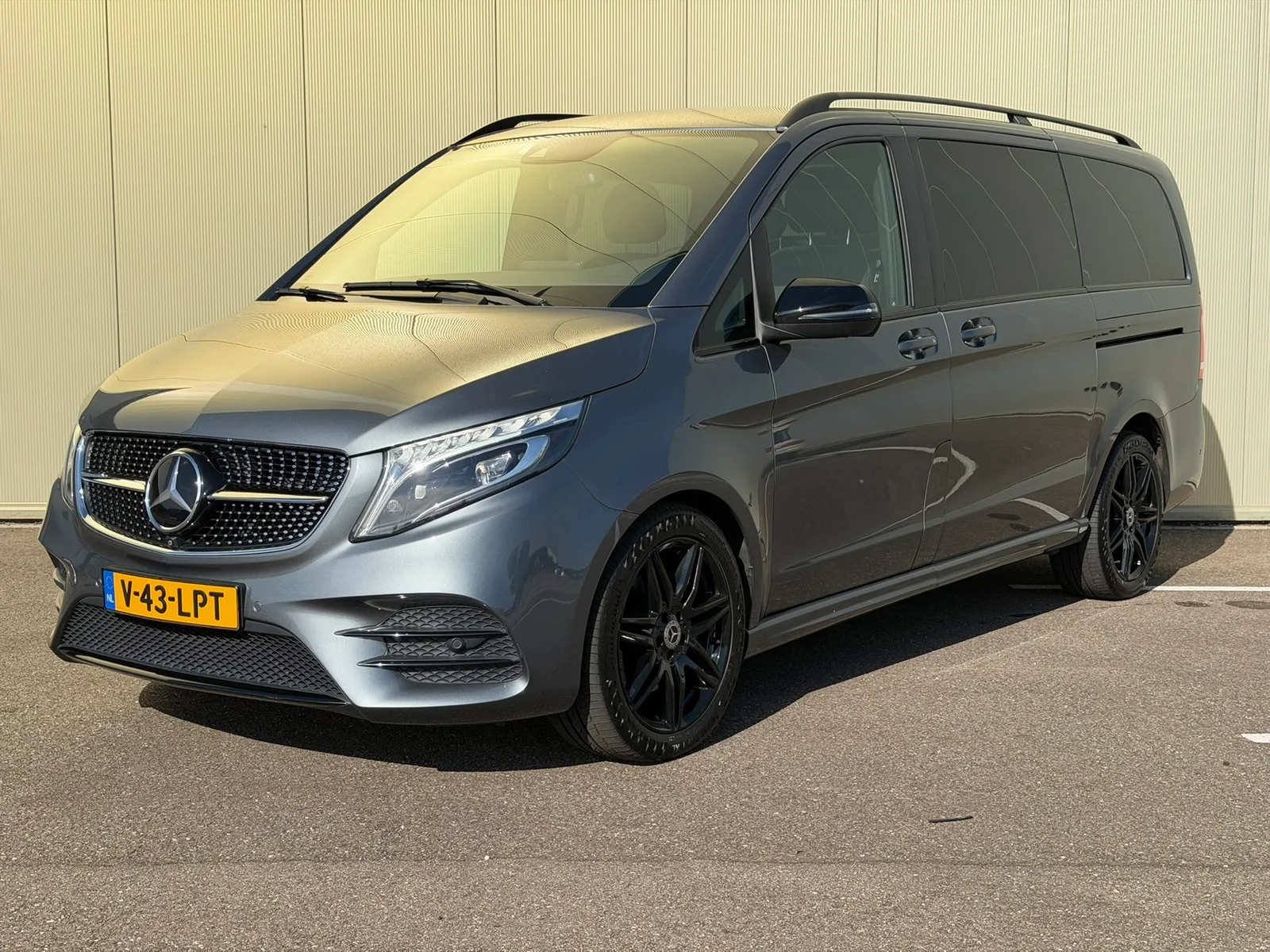 Mercedes-Benz V-Klasse (2019) — foto 1