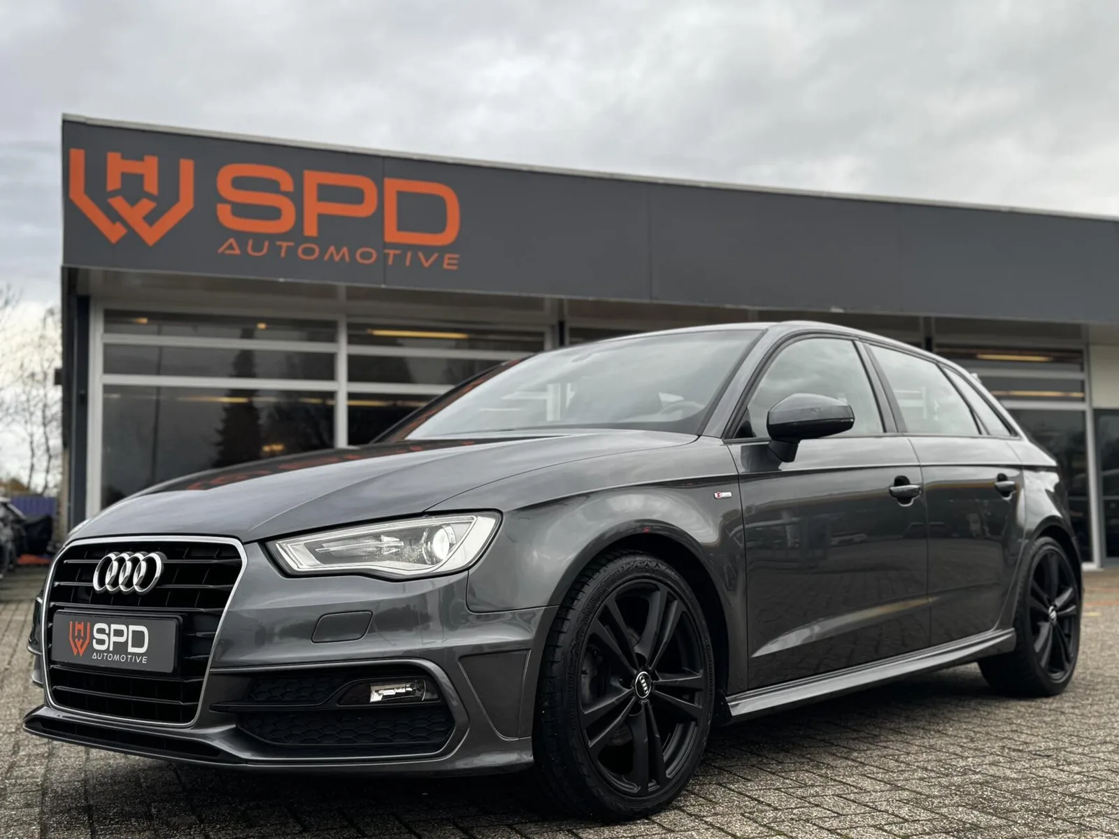Audi A3 (2016) — foto 1