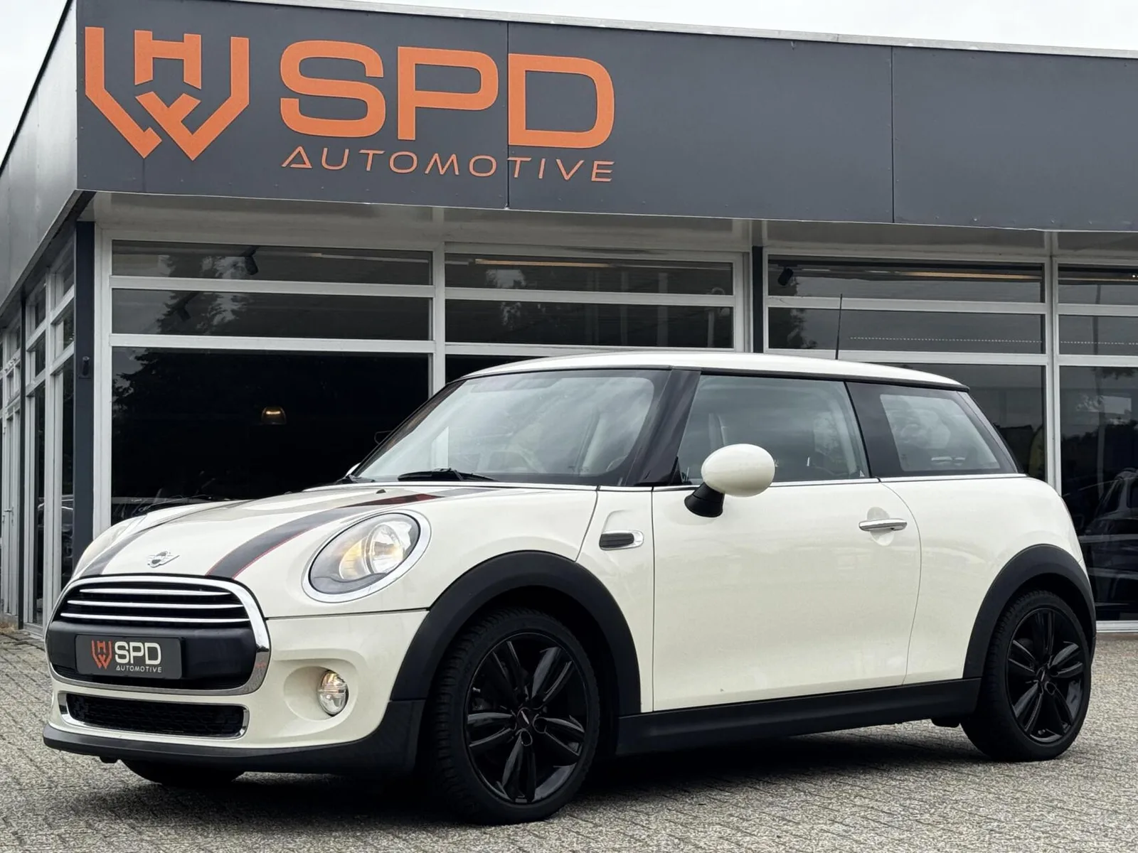 MINI Cooper (2014) — foto 1