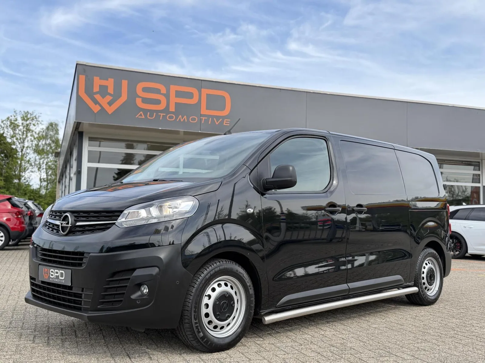 Opel Vivaro (2021) — foto 1