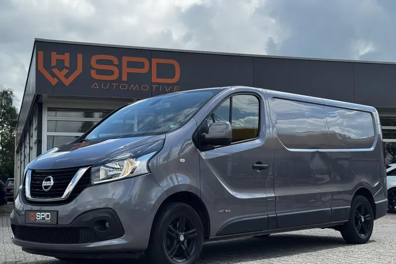 Nissan NV300 (2017)