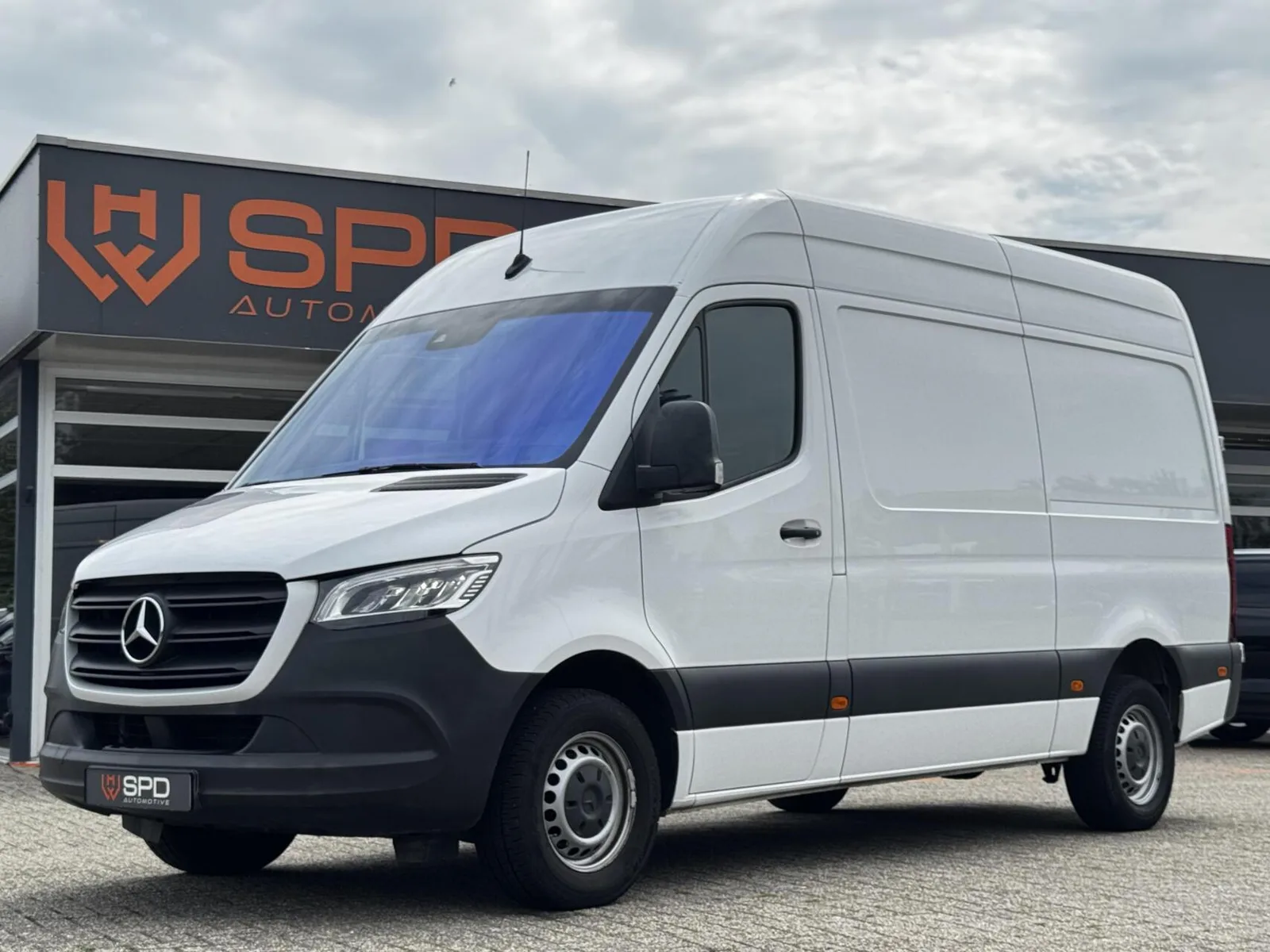 Mercedes-Benz Sprinter (2022) — foto 1