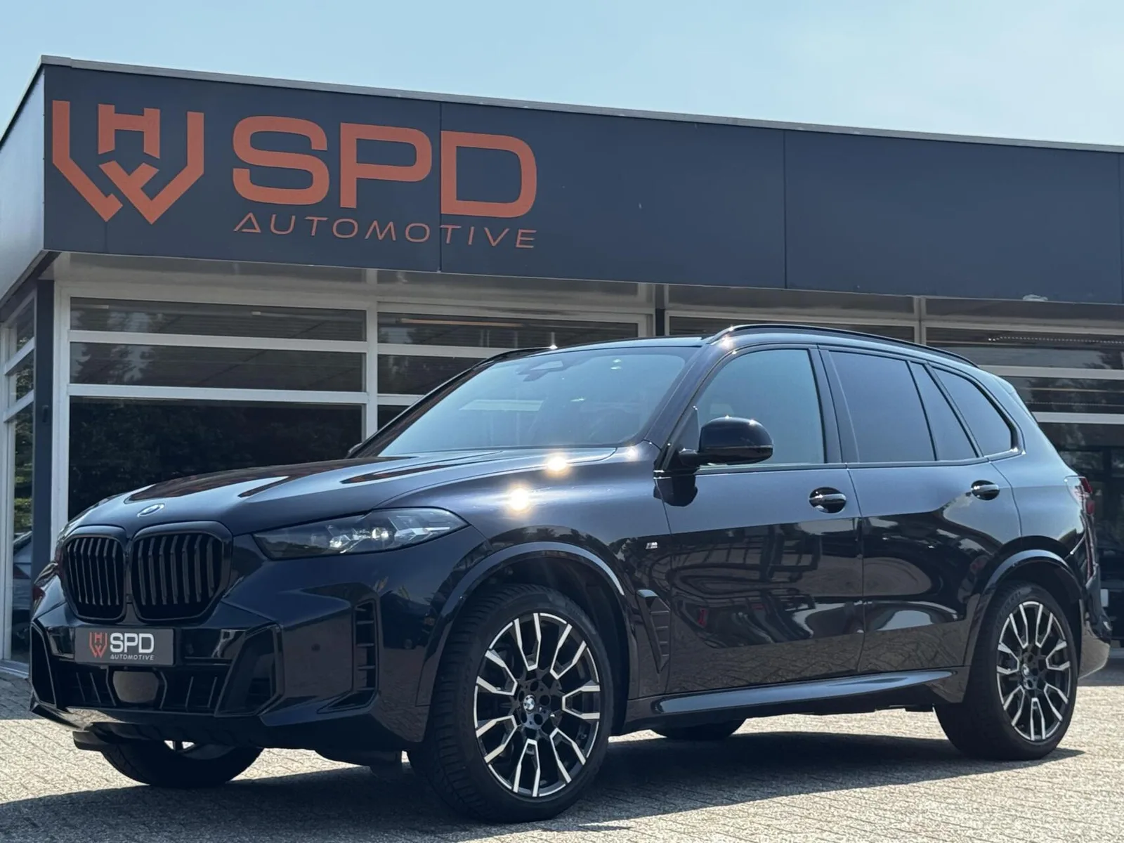 BMW X5 (2023) — foto 1