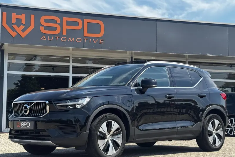 Volvo XC40 (2021)