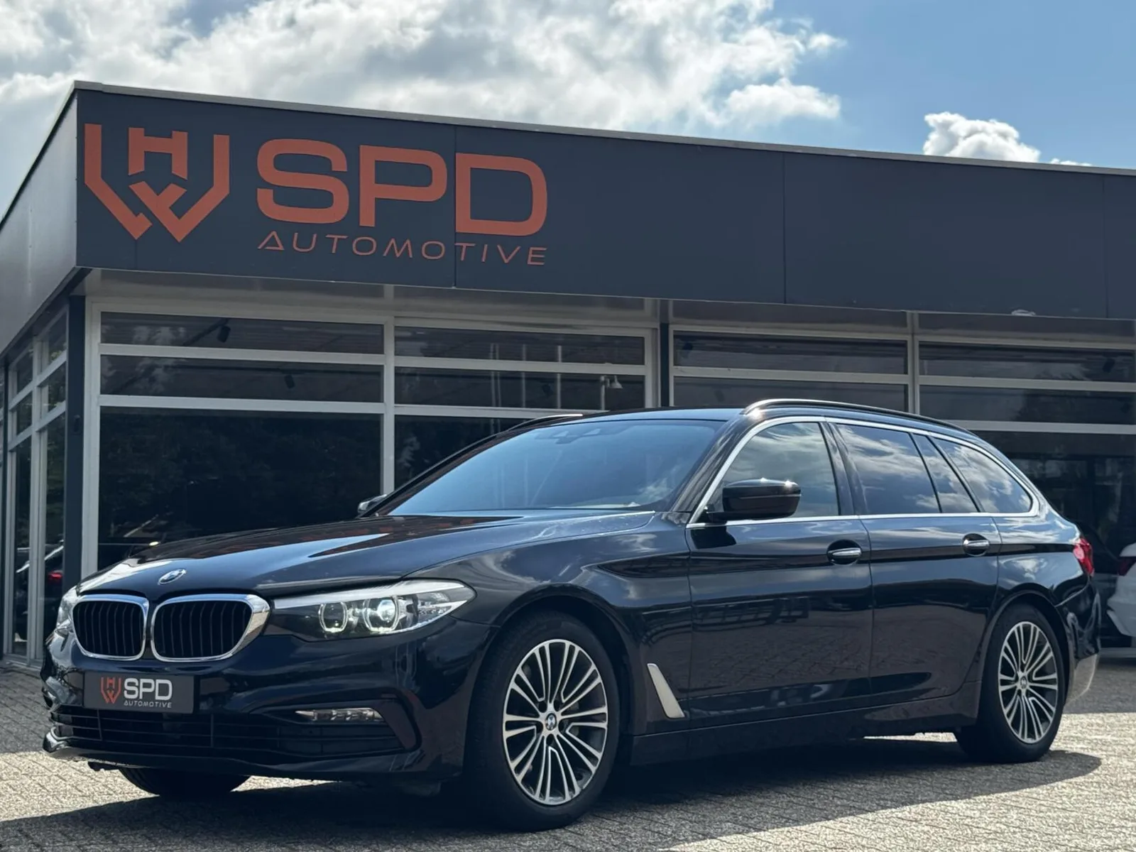BMW 5-Serie (2018) — foto 1