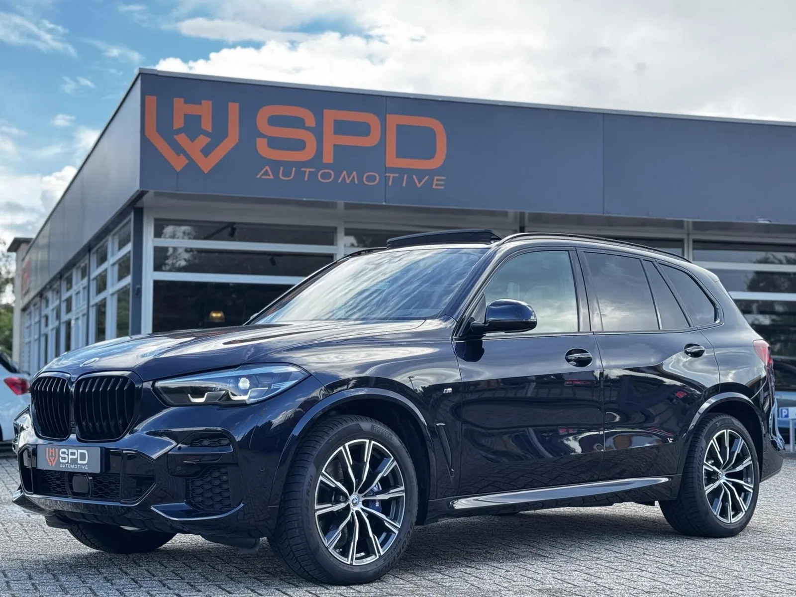 BMW X5 (2023) — foto 1