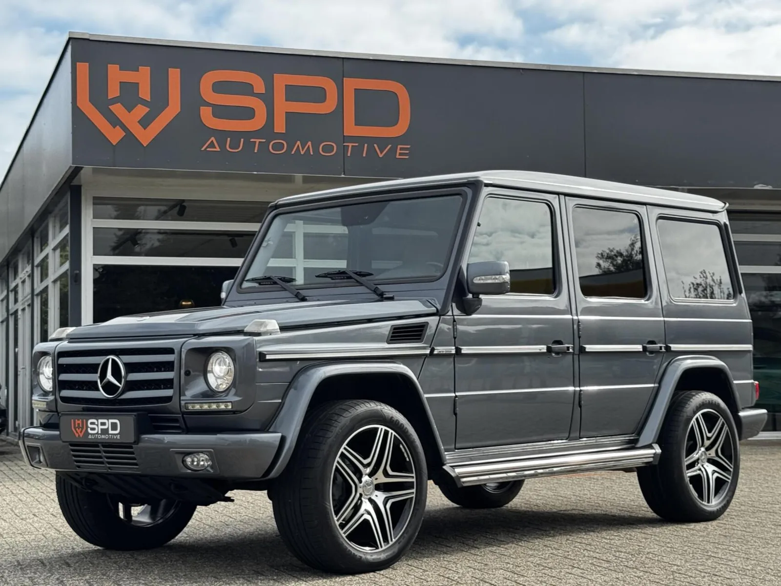 Mercedes-Benz G-Klasse (2010) — foto 1