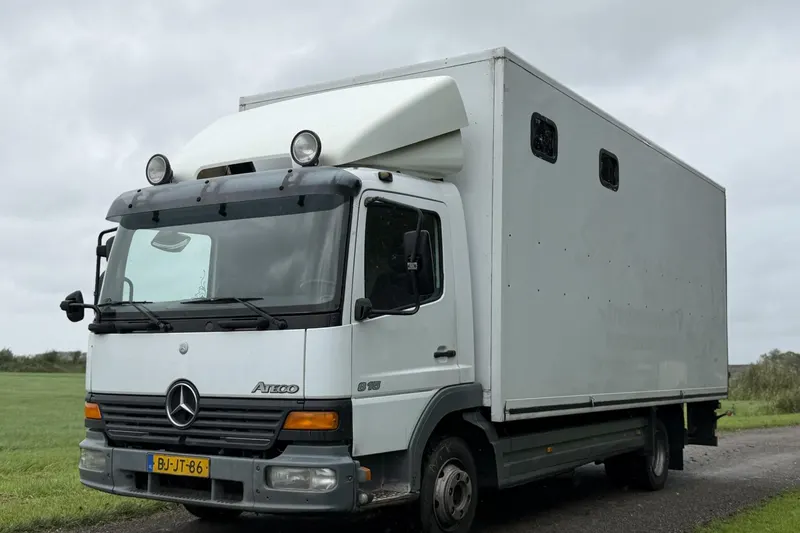Mercedes-Benz Atego (2000)