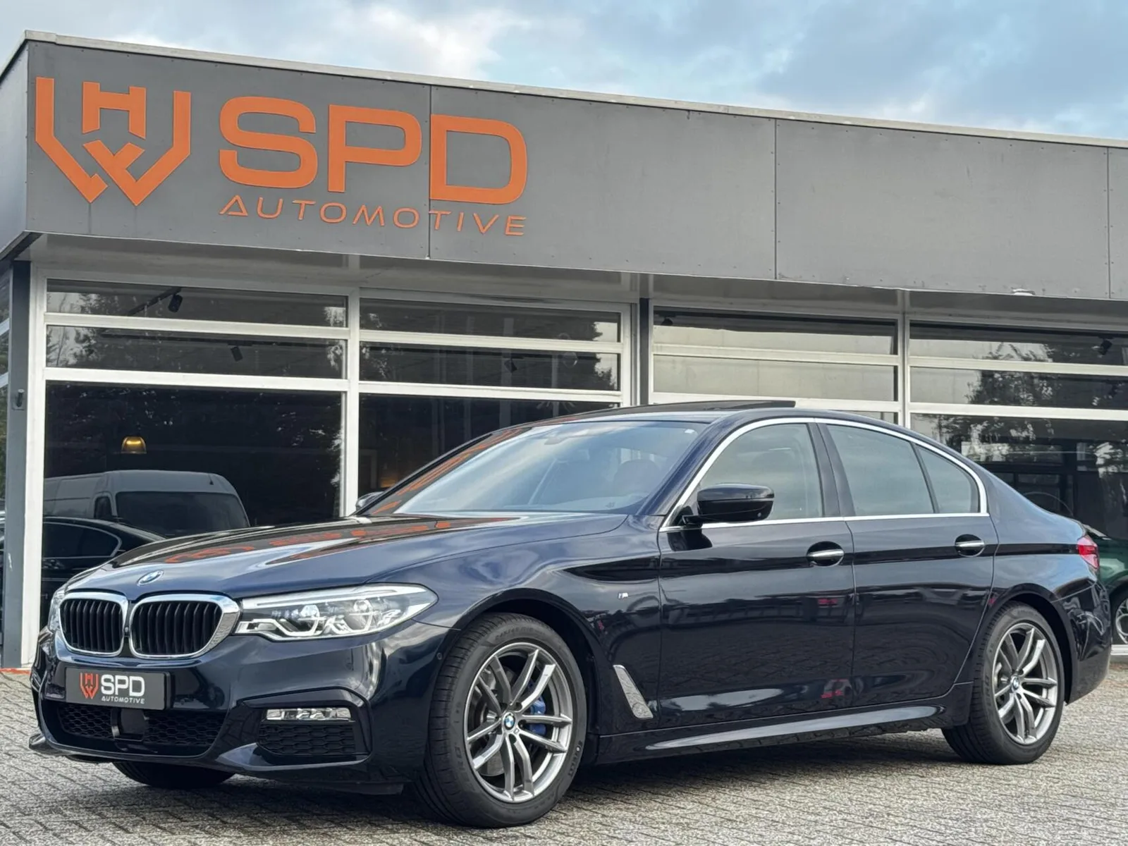 BMW 5-Serie (2018) — foto 1