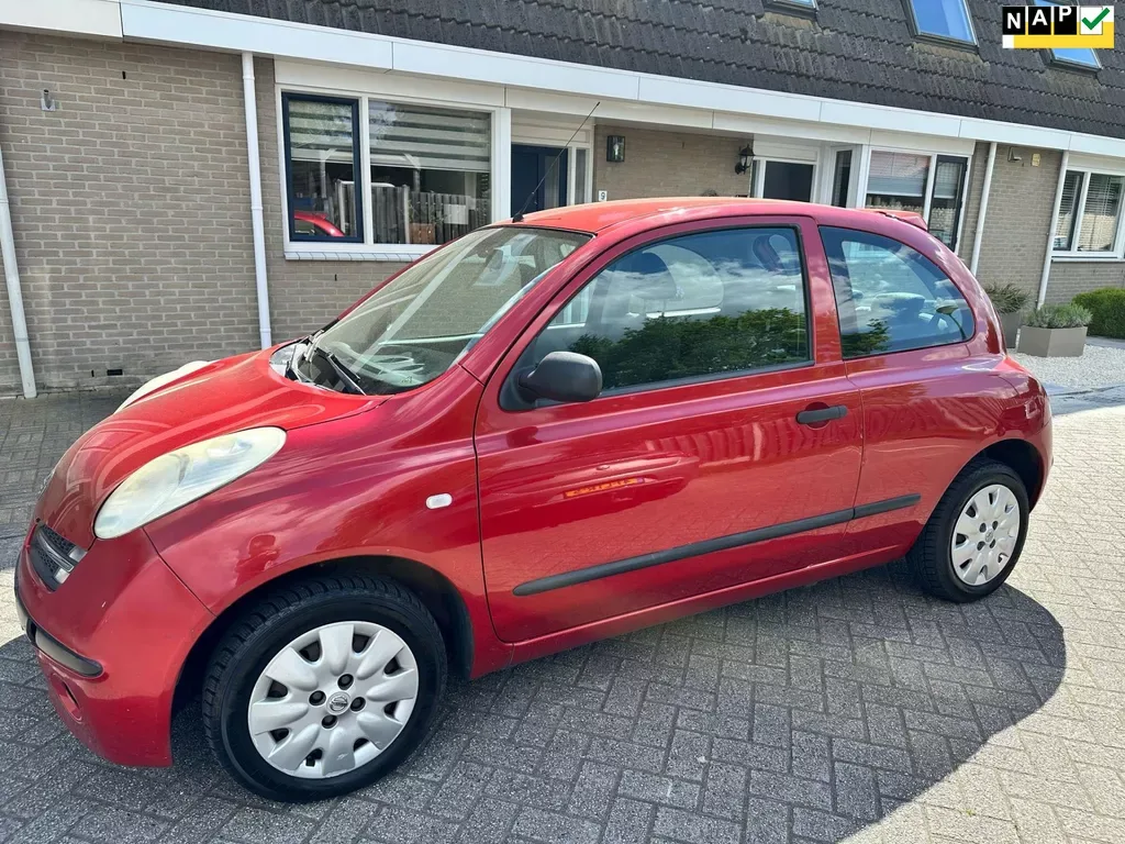 Nissan Micra (2005) — foto 1