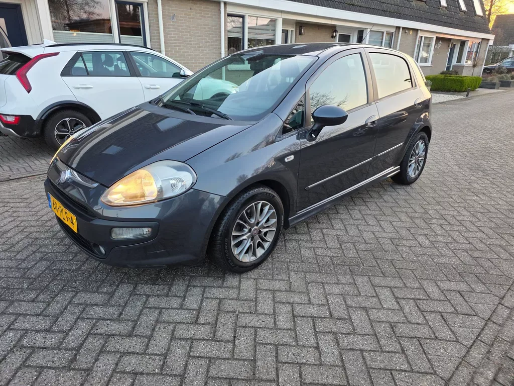 Fiat Punto Evo (2011) — foto 1