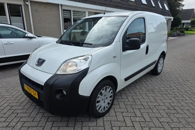 Peugeot Bipper (2011)