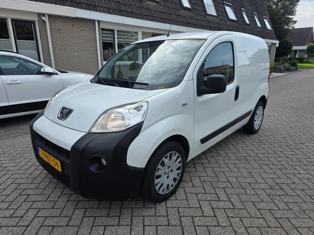 Peugeot Bipper (2011) — foto 1