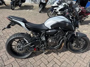 Yamaha MT-07 (2019) — foto 1