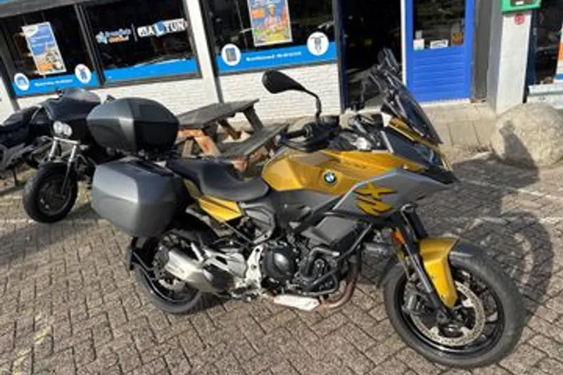 BMW F 900 XR (2021)