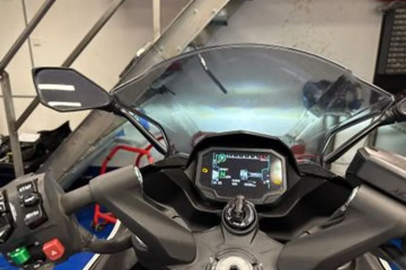Kawasaki Ninja 7 Hybrid (2025)