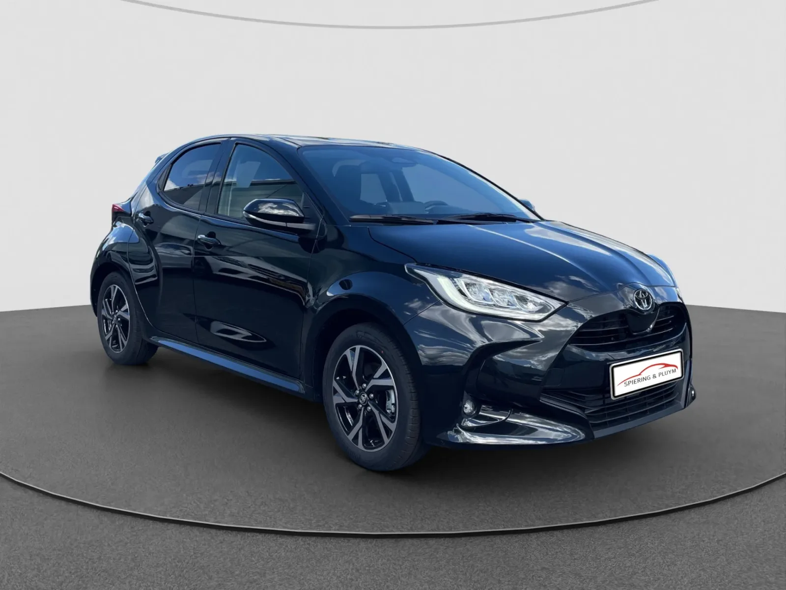 Toyota Yaris (2026) — foto 1
