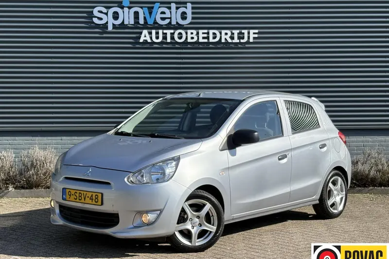 Mitsubishi Space Star (2013)