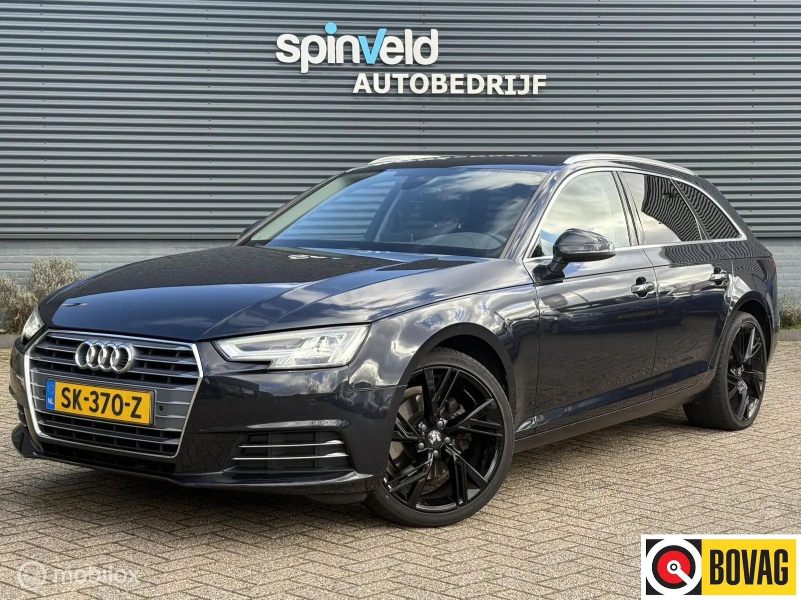 Audi A4 (2018) — foto 1