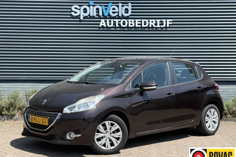 Peugeot 208 (2013)
