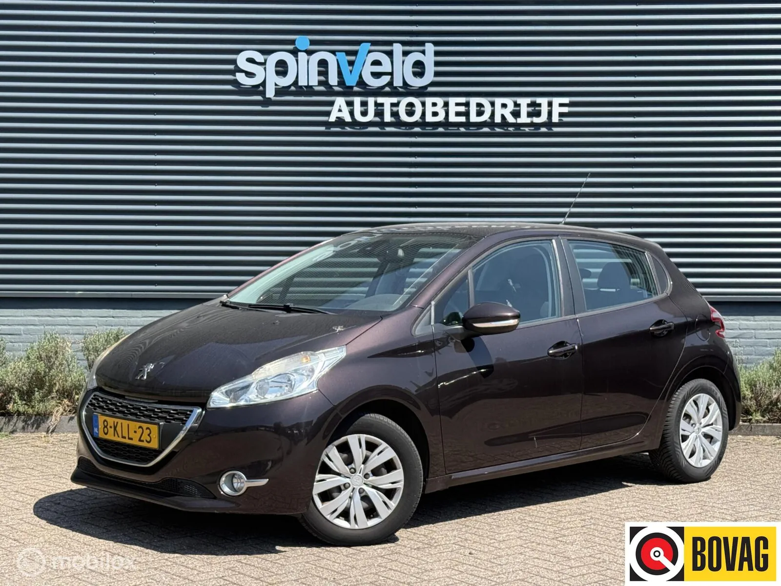 Peugeot 208 (2013) — foto 1