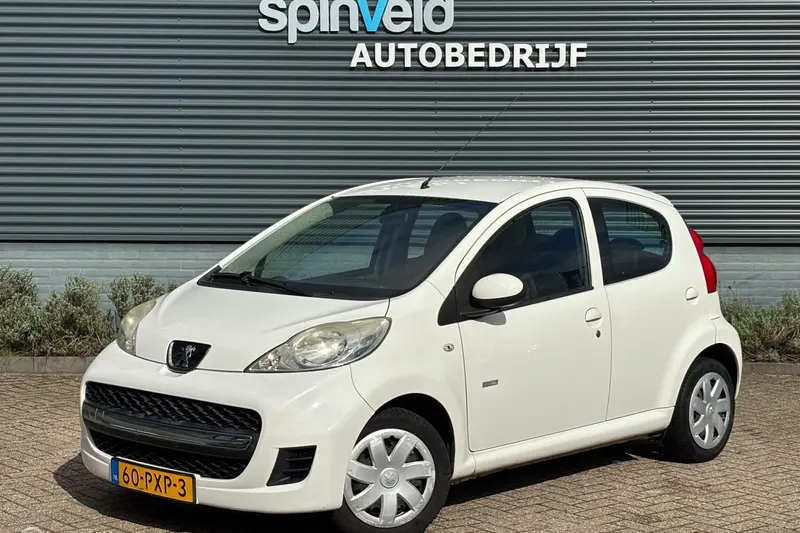 Peugeot 107 (2011)