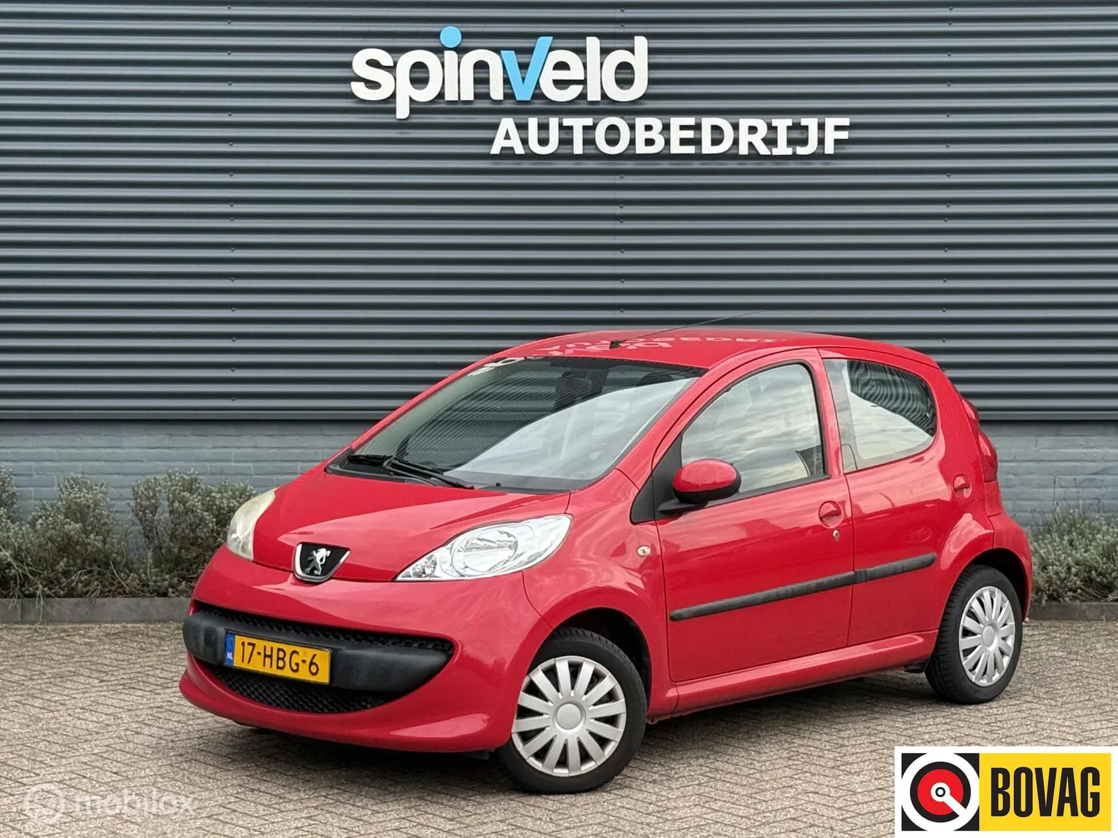 Peugeot 107 (2008) — foto 1