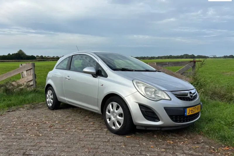 Opel Corsa (2012)