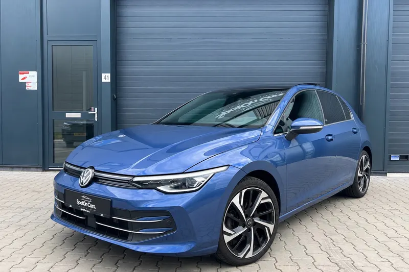 Volkswagen Golf (2024)