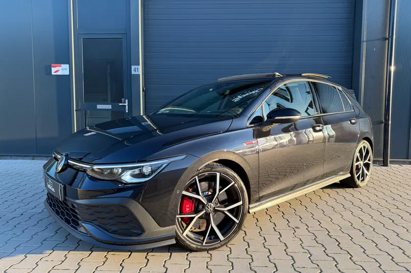 Volkswagen Golf (2021)