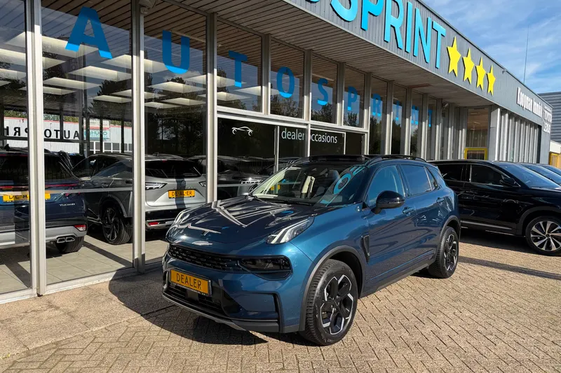 Lynk & Co 01 (2021)