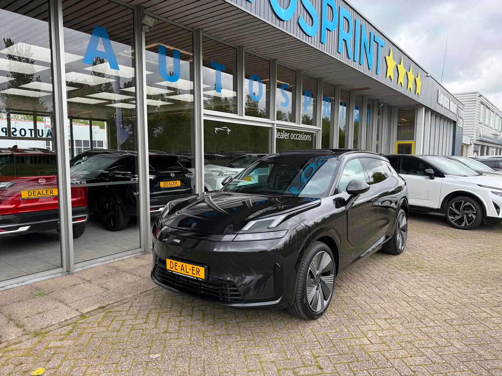 Lynk & Co 08 (2026) — foto 1