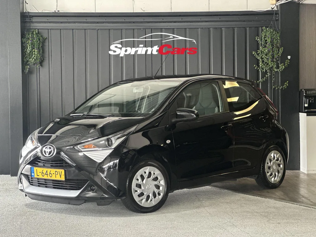 Toyota Aygo (2021) — foto 1