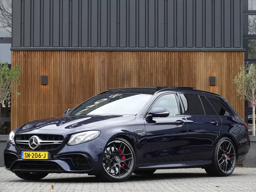 Mercedes-Benz E-Klasse (2017) — foto 1