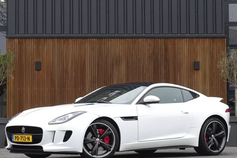 Jaguar F-Type (2017)