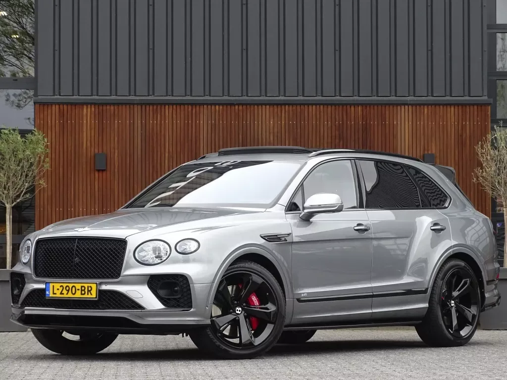 Bentley Bentayga (2020) — foto 1