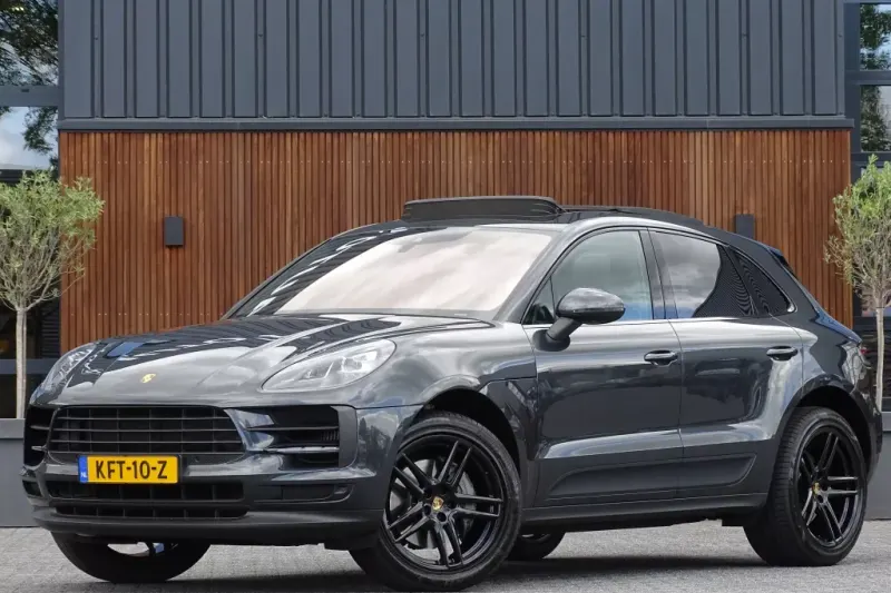 Porsche Macan (2019)