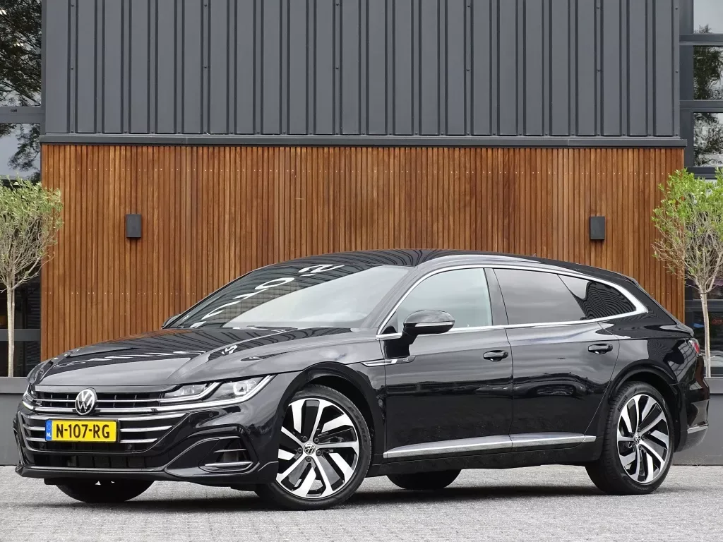 Volkswagen Arteon Shooting Brake (2021) — foto 1