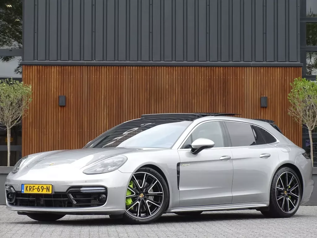 Porsche Panamera (2019) — foto 1