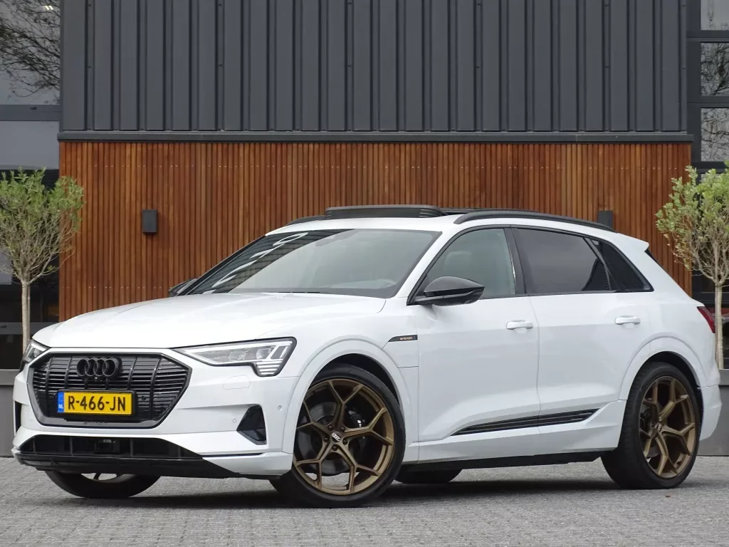 Audi e-tron (2019) — foto 1