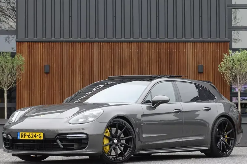 Porsche Panamera (2018)