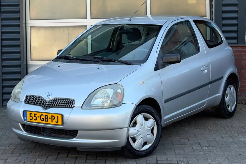 Toyota Yaris (2000)