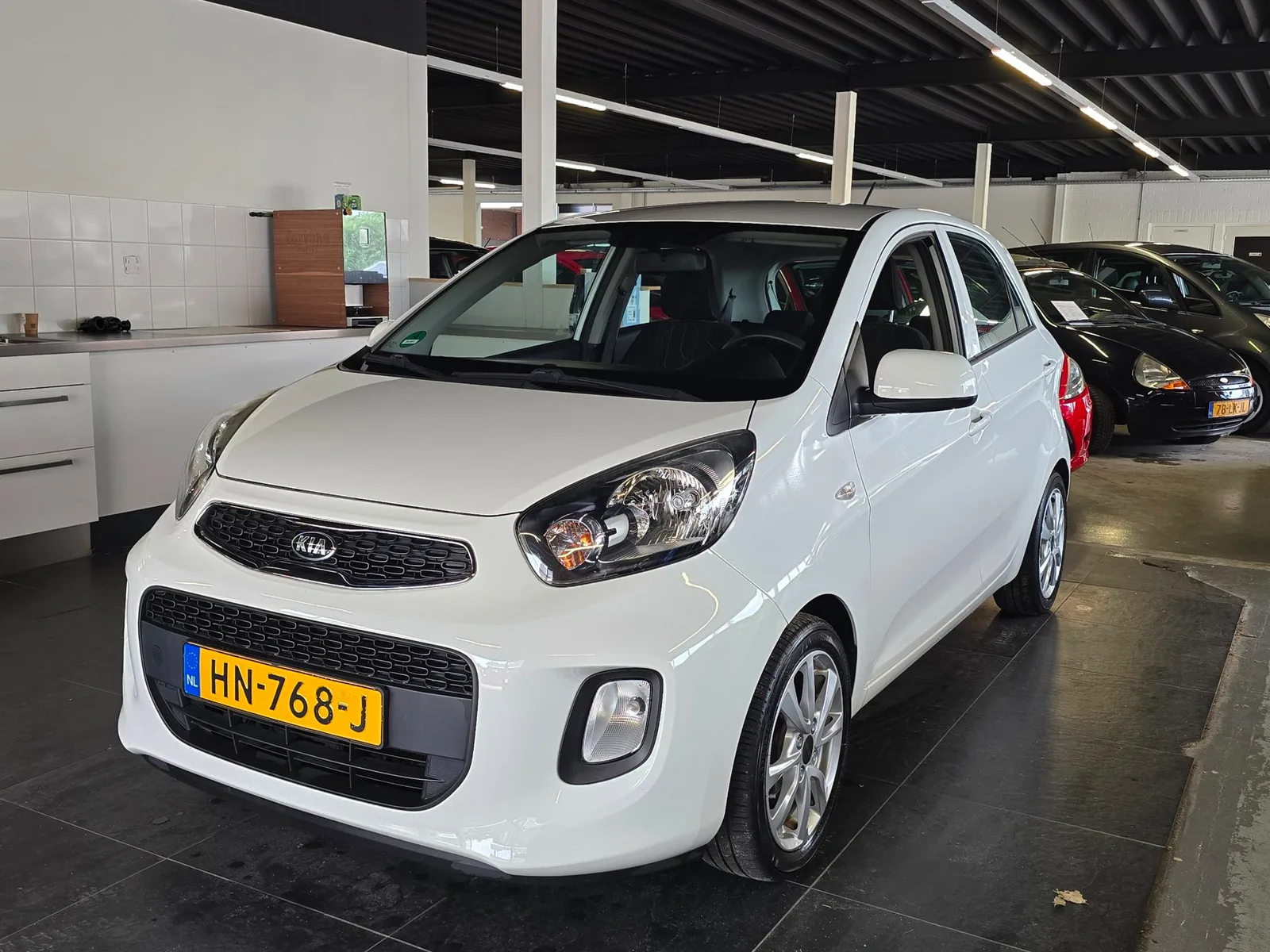 Kia Picanto (2016) — foto 1