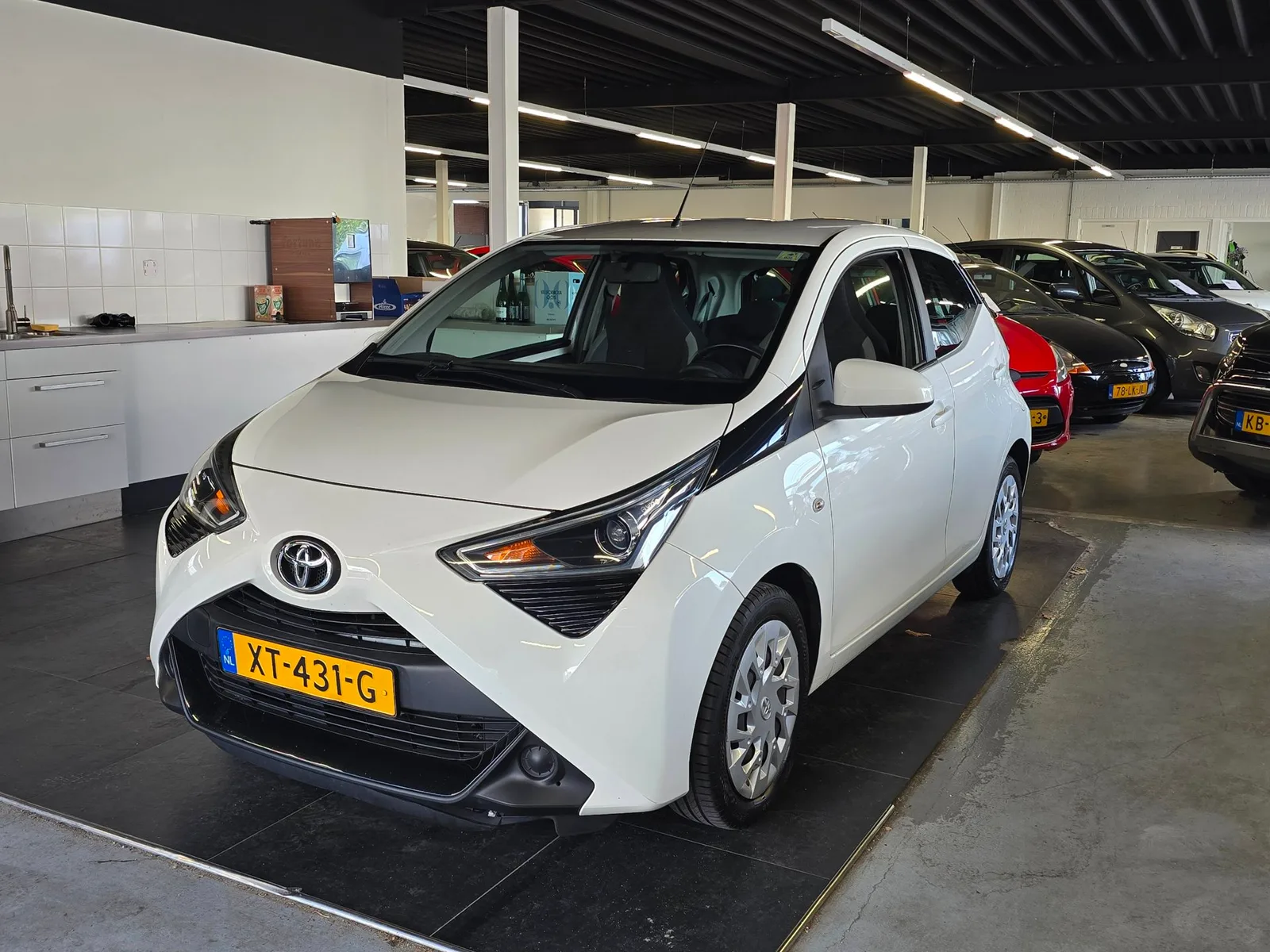 Toyota Aygo (2019) — foto 1