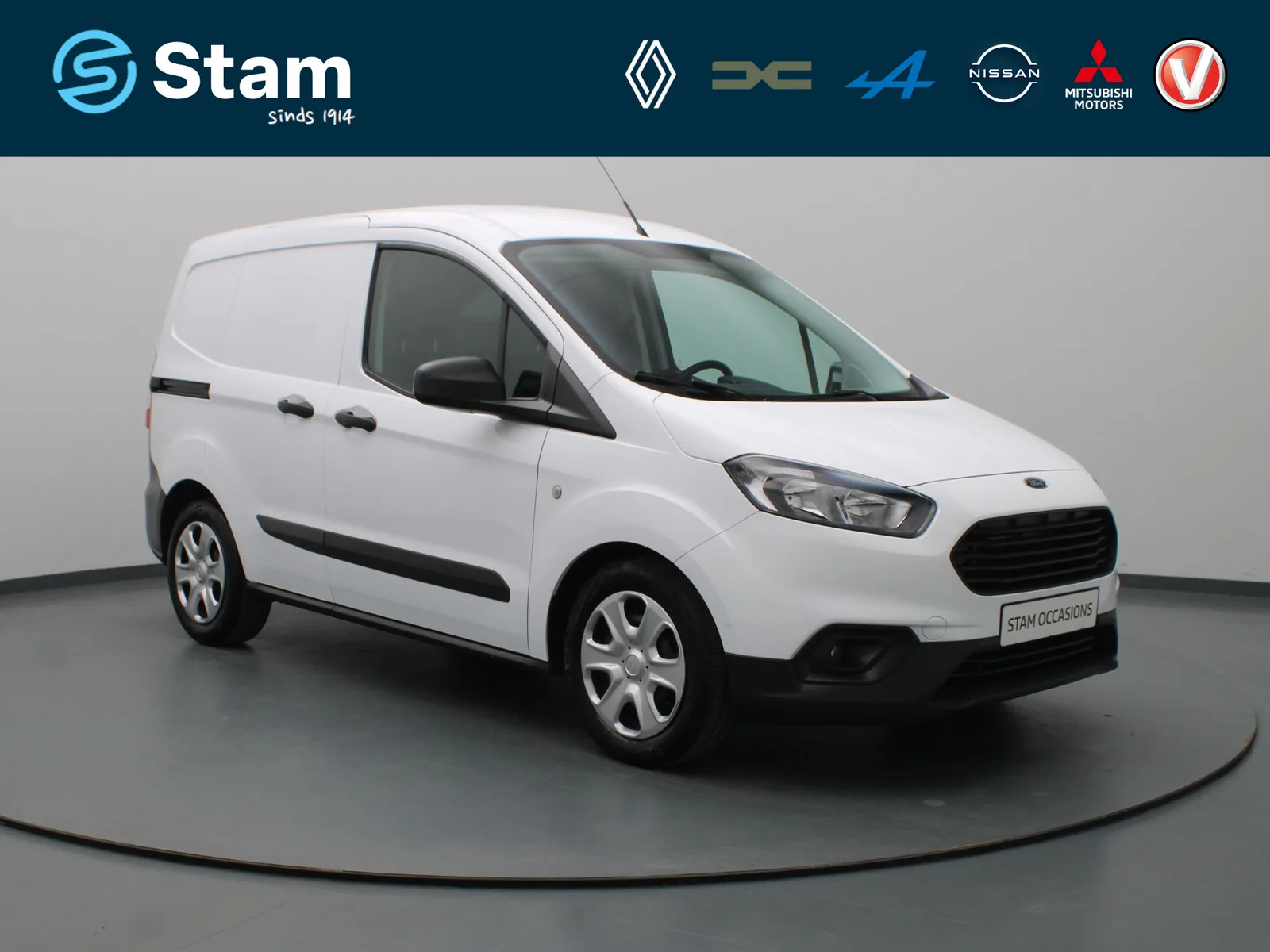 Ford Transit Courier (2022) — foto 1