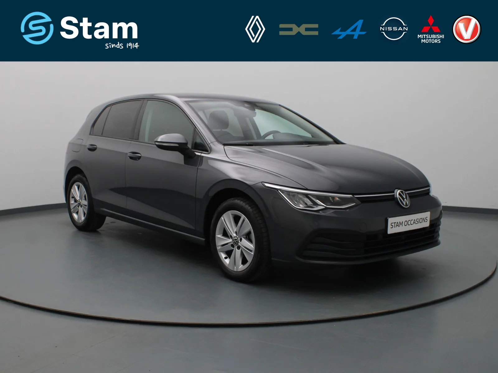 Volkswagen Golf (2023) — foto 1