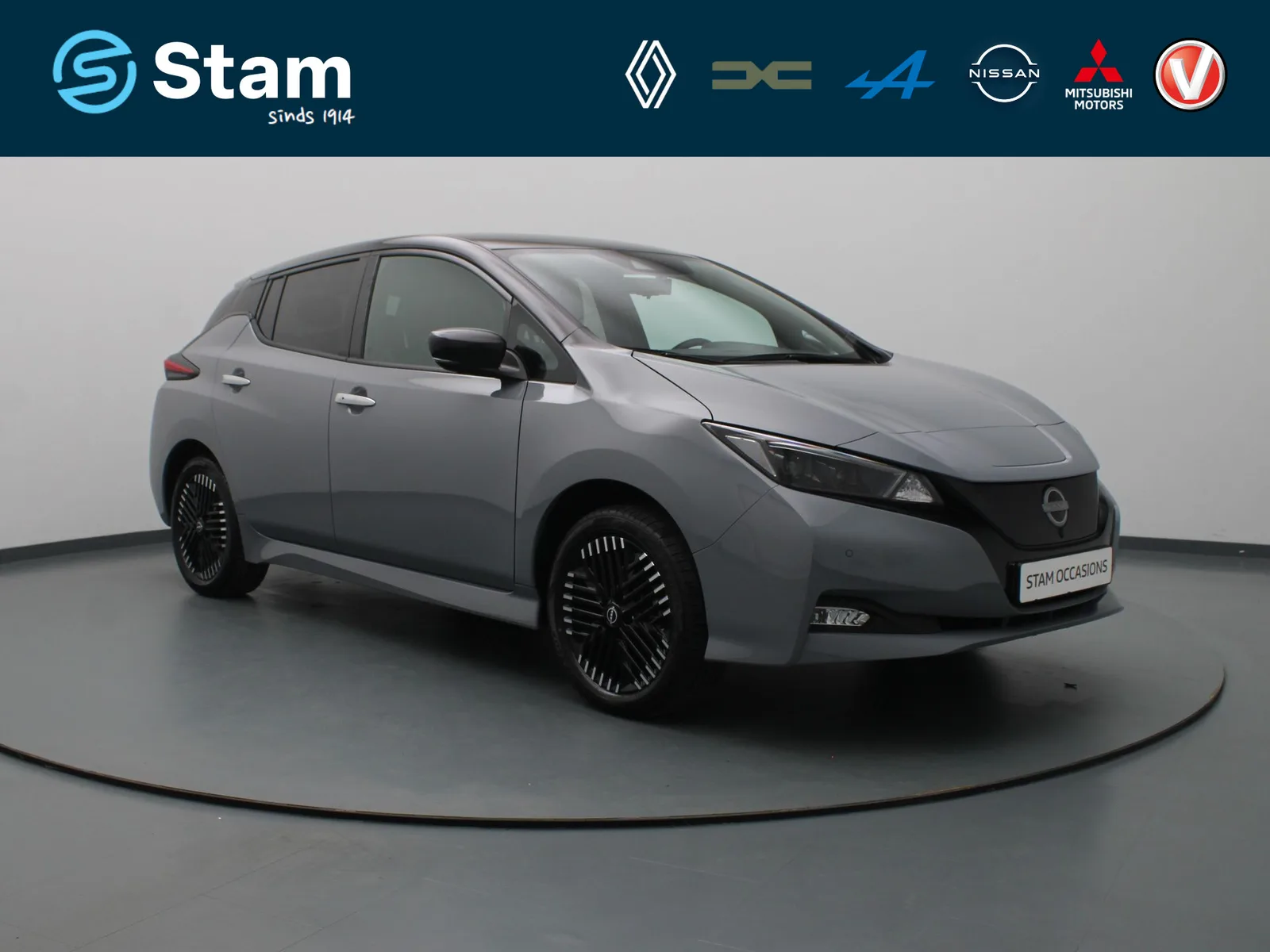 Nissan Leaf (2023) — foto 1
