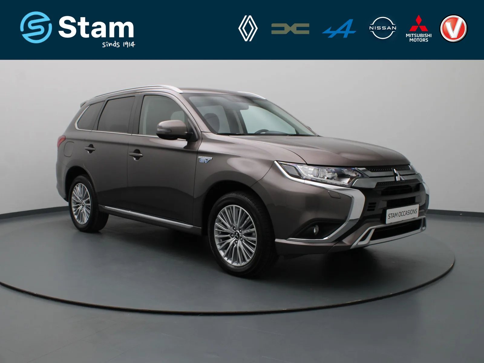 Mitsubishi Outlander (2021) — foto 1