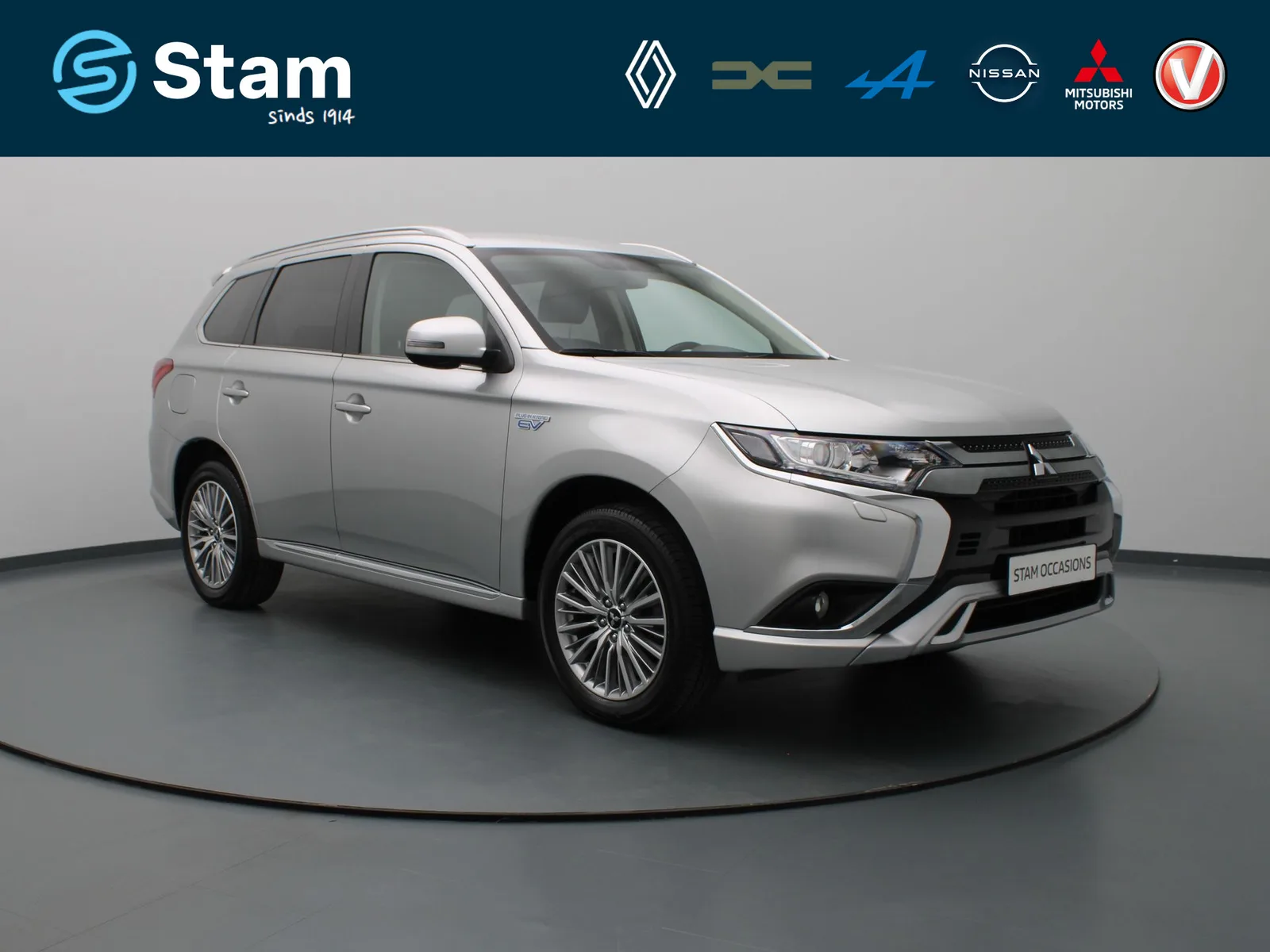 Mitsubishi Outlander (2021) — foto 1