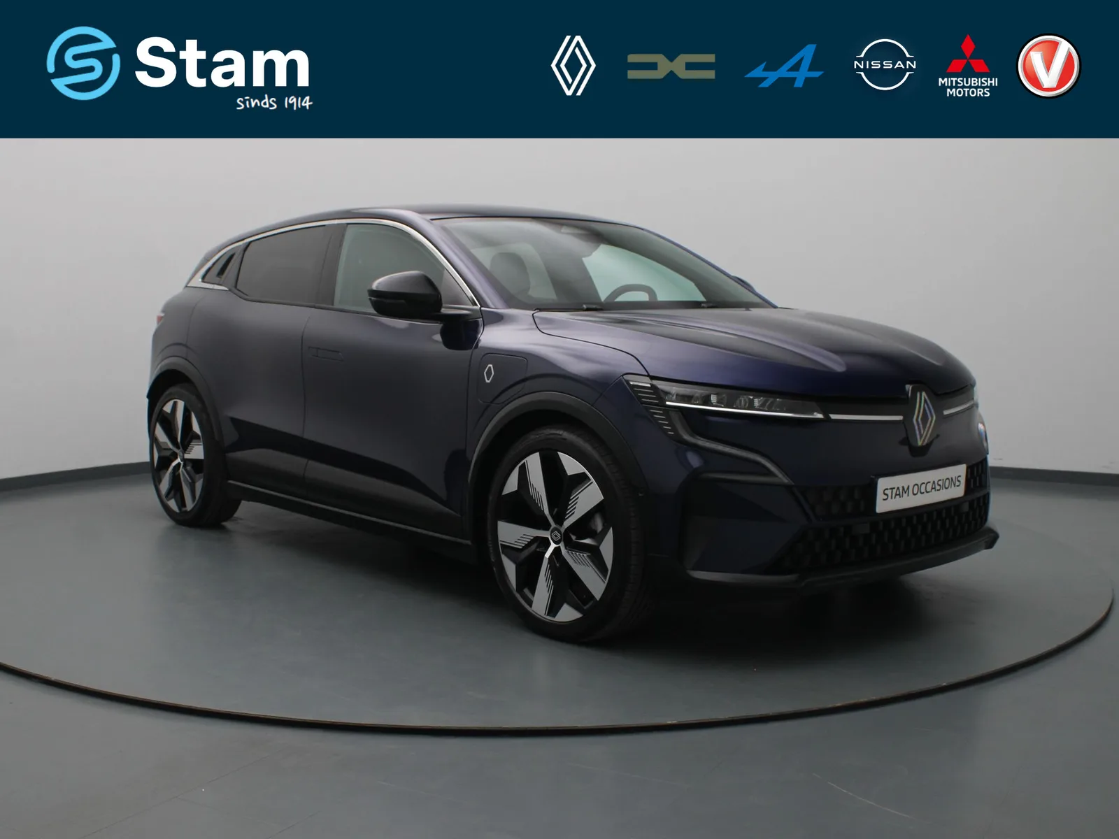 Renault Mégane E-Tech (2023) — foto 1
